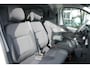 Renault Trafic 2.0 dCi 130 T30 L2H1 Work Edition *Navigatie*Climate Control*Trekhaak*Comfort schot*Laadruimte betimmering*All Season banden*Carplay*Parkeersensoren*ETC