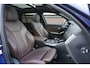 BMW 3-Serie Touring 320i LuxuryLine/Panodak/Trekhaak/Dealeronderhouden /1e Eigenaar.
