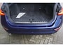 BMW 3-Serie Touring 320i LuxuryLine/Panodak/Trekhaak/Dealeronderhouden /1e Eigenaar.