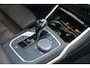 BMW 3-Serie Touring 320i LuxuryLine/Panodak/Trekhaak/Dealeronderhouden /1e Eigenaar.