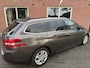 Peugeot 308 SW 1.2 PureT.Blue L. Ex VERMOEDELIJK KOPPAKING LEK