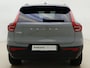 Volvo EX40 Extended Range Plus 82 kWh / Nubuck bekleding / 360 graden camera / Trekhaak / Keyles entry / BLIS / Stoel/- en stuurverwarming /