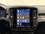 Volvo EX40 Extended Range Plus 82 kWh / Nubuck bekleding / 360 graden camera / Trekhaak / Keyles entry / BLIS / Stoel/- en stuurverwarming /