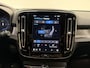 Volvo EX40 Extended Range Plus 82 kWh / Nubuck bekleding / 360 graden camera / Trekhaak / Keyles entry / BLIS / Stoel/- en stuurverwarming /