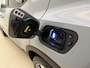 Volvo EX40 Extended Range Plus 82 kWh / Nubuck bekleding / 360 graden camera / Trekhaak / Keyles entry / BLIS / Stoel/- en stuurverwarming /