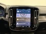 Volvo EX40 Extended Range Plus 82 kWh / Nubuck bekleding / 360 graden camera / Trekhaak / Keyles entry / BLIS / Stoel/- en stuurverwarming /