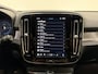 Volvo EX40 Extended Range Plus 82 kWh / Nubuck bekleding / 360 graden camera / Trekhaak / Keyles entry / BLIS / Stoel/- en stuurverwarming /