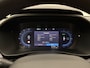 Volvo EX40 Extended Range Plus 82 kWh / Nubuck bekleding / 360 graden camera / Trekhaak / Keyles entry / BLIS / Stoel/- en stuurverwarming /