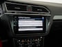 Volkswagen Tiguan 1.5 TSI ACT Highline DSG | Panoramadak | Digital Cockpit | Leder | Zondag Open!