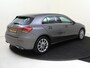 Mercedes-Benz A-klasse 200 progressive / Automaat / Navi / Stoelverwarming / Elektr. Spiegels / Groot Scherm /