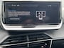 Peugeot 208 1.2 Turbo 100 pk Allure Navigatie* Carplay Camera Lichtmetalen Velgen Stoelverwarming Clima + Cruise Control DAB Extra Getint Glas 5drs