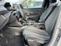 Peugeot 208 1.2 Turbo 100 pk Allure Navigatie* Carplay Camera Lichtmetalen Velgen Stoelverwarming Clima + Cruise Control DAB Extra Getint Glas 5drs
