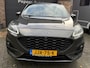 Ford Kuga ST- Lijne X Plug in Hybrid trekhaak afneem baar .elc achterklep . enz