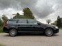 Volvo V70 1.6 T4 Limited Edition Automaat / Leder / Navi / 17" Velgen / Clima / Stoelverwarming / Trekhaak / PDC / Xenon / Cruise