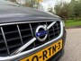 Volvo V70 1.6 T4 Limited Edition Automaat / Leder / Navi / 17" Velgen / Clima / Stoelverwarming / Trekhaak / PDC / Xenon / Cruise