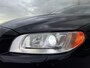 Volvo V70 1.6 T4 Limited Edition Automaat / Leder / Navi / 17" Velgen / Clima / Stoelverwarming / Trekhaak / PDC / Xenon / Cruise