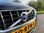 Volvo V70 1.6 T4 Limited Edition Automaat / Leder / Navi / 17" Velgen / Clima / Stoelverwarming / Trekhaak / PDC / Xenon / Cruise