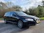 Volvo V70 1.6 T4 Limited Edition Automaat / Leder / Navi / 17" Velgen / Clima / Stoelverwarming / Trekhaak / PDC / Xenon / Cruise