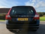 Volvo V70 1.6 T4 Limited Edition Automaat / Leder / Navi / 17" Velgen / Clima / Stoelverwarming / Trekhaak / PDC / Xenon / Cruise
