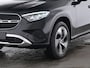 Mercedes-Benz GLC 300 e 4MATIC Plug-In Hybride Trekhaak | Sfeerverlichting | 19 Inch Velgen | Stuur en Stoelverwarming | Memory Voorstoelen. Inclusief 24 maanden MB Certified garantie voor Europa.