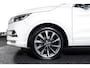 Nissan Qashqai 1.3 DIG-T Tekna + 160 PK - Automaat | Pano | Adapt. Cruise | Stoel-+Voorruitverw. | Elek. Stoel | PDC | 360 Camera | NAV + App. Connect | ECC | Bose | LM 19" | Trekhaak |