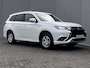 Mitsubishi Outlander 2.4 PHEV Intense / Dealer onderhouden / Trekhaak 1.500 kg / Leder Alcantara / Achteruitrijcamera / Navigatie via Apple Carplay Android / 16" LM wielen /