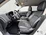 Mitsubishi Outlander 2.4 PHEV Intense / Dealer onderhouden / Trekhaak 1.500 kg / Leder Alcantara / Achteruitrijcamera / Navigatie via Apple Carplay Android / 16" LM wielen /