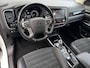 Mitsubishi Outlander 2.4 PHEV Intense / Dealer onderhouden / Trekhaak 1.500 kg / Leder Alcantara / Achteruitrijcamera / Navigatie via Apple Carplay Android / 16" LM wielen /