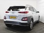 Hyundai Kona Electric EV Premium 64 kWh CARPLAY | 3 FASE | CAMERA | DAB | LED | STOELVERW/VENT | LMV | ADAPCRUISE | LEER | HEAD-UP