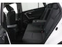 Toyota RAV4 2.5 Hybrid Active | Stuur en voorruitverwarming | Parkeercamera | Apple carplay Android auto |