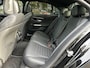 Mercedes-Benz C-klasse 200 AMG // Panoramadak // Trekhaak // Carplay // Camera // Nightpakket // Alarm // 19 inch // Sfeerverlichting