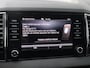 Skoda Karoq 1.5 TSI 150pk AUTOMAAT Business Edition | Trekhaak | Stoelverwarming | Adaptieve cruise control | Achteruitrijcamera | Elektrische achterklep |