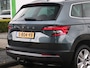 Skoda Karoq 1.5 TSI 150pk AUTOMAAT Business Edition | Trekhaak | Stoelverwarming | Adaptieve cruise control | Achteruitrijcamera | Elektrische achterklep |