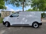 Citroën Jumpy L2 2.0 BlueHDI 145pk |  BPM vrij | NAVI | Multimedia | Apple Carplay | Android Auto | Digital cockpit | Achteruitrijcamera | Parkeersensoren voor en achter | Dode hoek detectie | Elektrisch inklapbare spiegels | Bestuurdersstoel comfort met armsteun | Bank voorpassagiers | Tussenwand comfort met raam | Reservewiel | N403761