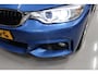 BMW 4-Serie Cabrio 420i M-Sport Nekverwarming Harman/Kardon Trekhaak afn. Camera Sportstoelen Leer Stoelverwarming Estorilblauw 18 Inch LMV Zeer nette staat