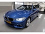 BMW 4-Serie Cabrio 420i M-Sport Nekverwarming Harman/Kardon Trekhaak afn. Camera Sportstoelen Leer Stoelverwarming Estorilblauw 18 Inch LMV Zeer nette staat