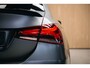 Mercedes-Benz A-klasse 250 e | Burmester | Pano | Hybride | Matte Grijs | Head-Up | Stoelverwarming |