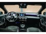 Mercedes-Benz A-klasse 250 e | Burmester | Pano | Hybride | Matte Grijs | Head-Up | Stoelverwarming |