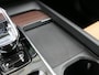Volvo XC60 2.0 T6 Plug-in hybrid AWD Inscription Exclusive | Origineel Nederlands | Luchtvering | Bowers & Wilkens | Stoelventilatie | Nappa | Head up display | 360°-camera | Panoramadak | Stuur-/Stoelverwarming | Apple-/Android Carplay