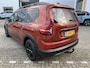 Dacia Jogger 1.0 TCe Bi-Fuel Extreme 5p. / CAMERA / PARKEERSENSOREN VOOR EN ACHTER / TREKHAAK / APPLE CARPLAY / ANDROID AUTO / DEALER ONDERHOUDEN