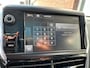 Peugeot 2008 1.2 PureTech Blue Lease Executive / Leder / Navi / Pano / PDC