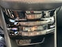 Peugeot 2008 1.2 PureTech Blue Lease Executive / Leder / Navi / Pano / PDC