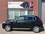 Peugeot 2008 1.2 PureTech Blue Lease Executive / Leder / Navi / Pano / PDC