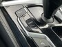 BMW 5-Serie 530D M-sport 6-Cilinder Pano Trekhaak HUD 360cam Standkachel Sfeerverl NL-Auto VOL!