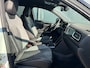 Volkswagen T-Roc 1.0 TSI R-Line * Virtual Cockpit * Camera * Keyless * 19'' Lichtmetalen Velgen *