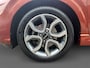 Kia Picanto 1.0 DPi GT-Line | AUTOMAAT | Navigatie | Camera | Lederen bekleding | Apple Carplay / Android Auto | Cruise control | Climate control | Getinte ramen achter |