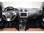 Alfa Romeo MiTo 1.4 T Distinctive ECC | Carplay | Xenon | Bruin Leder | Sportstoelen | 17 Inch LMV