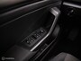 Volkswagen T-Roc 1.5 TSI Style|Carplay|Trekhaak|Adapt.cruise|Clima