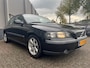 Volvo S60 2.4 170PK NIEUWE APK Airco,Trekhaak,CruiseControl,MultifunctioneelStuur,Centr.Vergr.,L.M.Velgen,Radio/CD.Speler,Export,