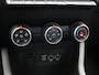 Renault Clio TCe 100pk Zen | Cruise control | Airco | LED Verlichting | Lichtmetalen Velgen |